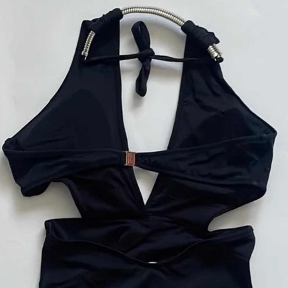 MOEVA Johanna Omega Chain Necklace Detailed Swimsuit in Black Sz. M - Picture 7 of 11